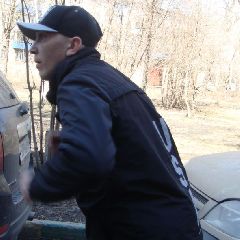 36-летний новокузнечанин обзавёлся складным ножичком и пошёл в ТРЦ пугать уборщиц и охранниц 36-летний новокузнечанин обзавёлся складным ножичком и пошёл в ТРЦ пугать уборщиц и охранниц