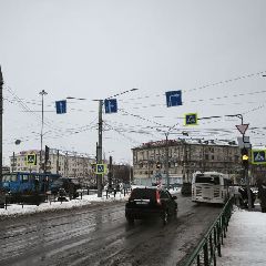 Новокузнецкие автомобилисты заметили изменение схемы движения по полосам на Площади вокзалов (ФОТО) Новокузнецкие автомобилисты заметили изменение схемы движения по полосам на Площади вокзалов (ФОТО)