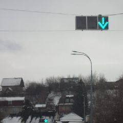 Не все новокузнецкие водители понимают сигналы новых реверсивных светофоров на южном въезде (ФОТО) Не все новокузнецкие водители понимают сигналы новых реверсивных светофоров на южном въезде (ФОТО)