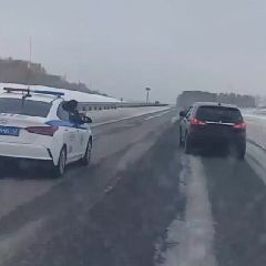 ����� ���� ���������� � ������, �������� �� ������ � ������ �������� ����������� (����, �����)