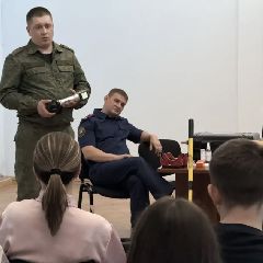 В Новокузнецке офицеры СК России провели профориентационную встречу для студентов и кадет (ФОТО) В Новокузнецке офицеры СК России провели профориентационную встречу для студентов и кадет (ФОТО)