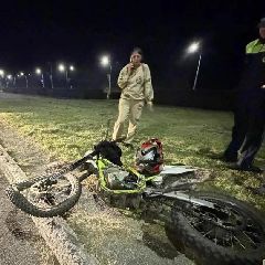 Юный новокузнечанин на мотоцикле поехал к подруге на день рождения, там напился, а потом устроил ДТП на Ильинском шоссе (ФОТО) Юный новокузнечанин на мотоцикле поехал к подруге на день рождения, там напился, а потом устроил ДТП на Ильинском шоссе (ФОТО)